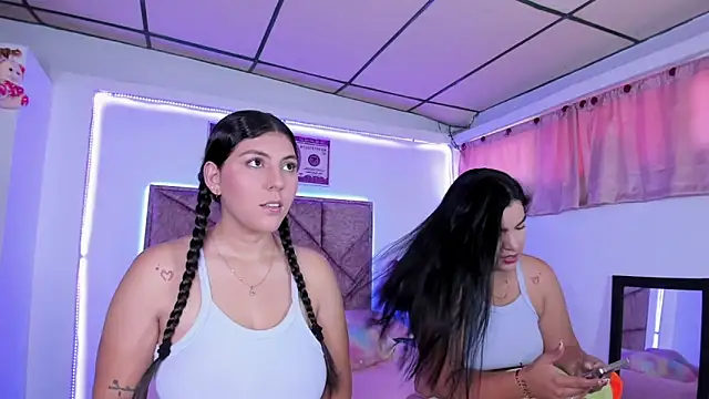 Snapshot of Cristal_Smith20 chatting on 09-12-25, 07:35 Cristal Smith20 online show from 09-12-25, 07:35