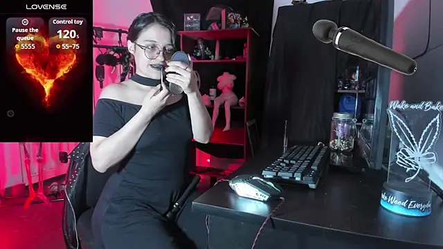 OnyxDiosaGotica online show from 10-20-25, 04:36