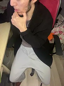 Snapshot of BaltacZ chatting on 02-21-25, 05:31 BaltacZ online show from 02-21-25, 05:31