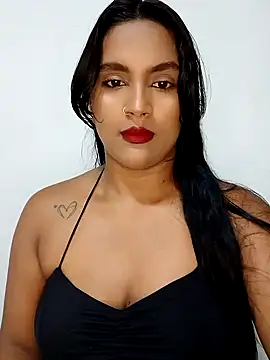 victoria roussee online show from 03-21-25, 05:54