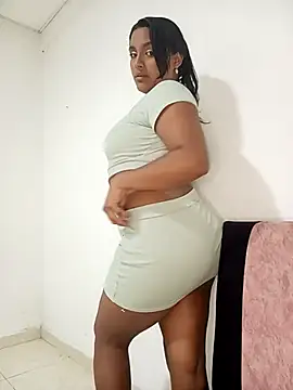 victoria roussee online show from 03-19-25, 09:49