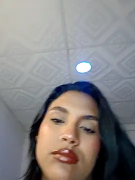 victoria roussee online show from 11-02-25, 10:31