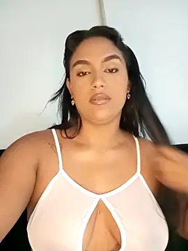 victoria roussee online show from 03-08-25, 05:38