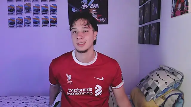 Snapshot of jack_walker190 chatting on 06-17-26, 06:46 jack walker190 online show from 06-17-26, 06:46