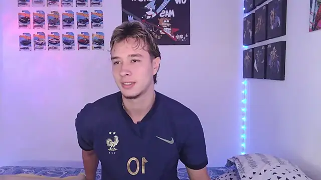 jack walker190 online show from 10-31-25, 03:08