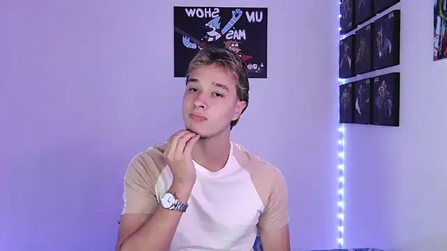 Snapshot of jack_walker190 chatting on 10-10-25, 04:57 jack walker190 online show from 10-10-25, 04:57