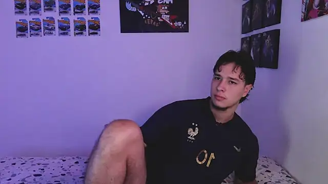 Snapshot of jack_walker190 chatting on 06-30-26, 06:57 jack walker190 online show from 06-30-26, 06:57
