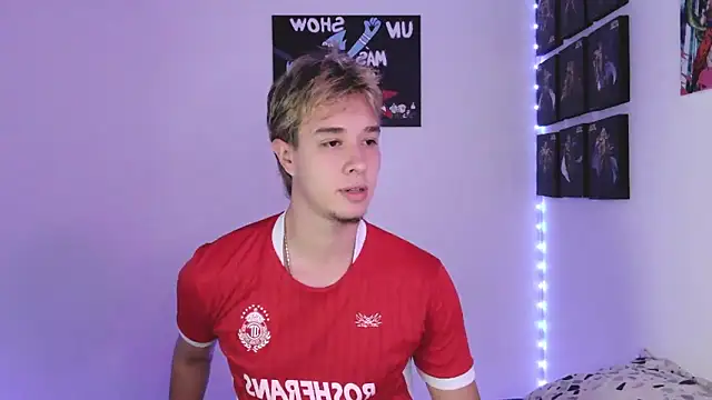 Snapshot of jack_walker190 chatting on 09-27-25, 04:18 jack walker190 online show from 09-27-25, 04:18