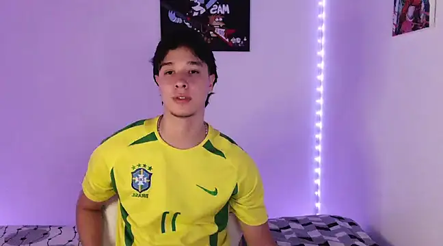 Snapshot of jack_walker190 chatting on 03-08-25, 06:54 jack walker190 online show from 03-08-25, 06:54