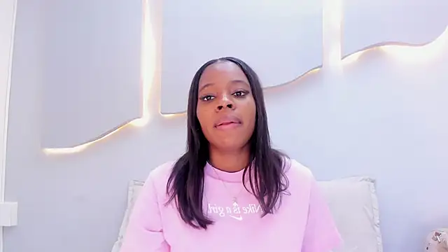 EmilyDiaaz online show from 04-12-26, 12:19