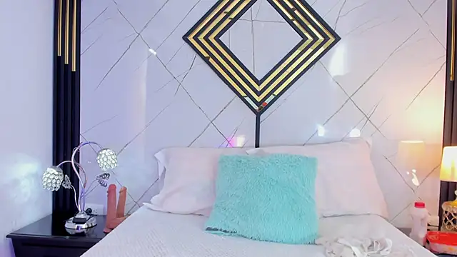 EmilyDiaaz online show from 09-29-25, 12:22