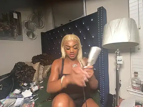 celestefantasea online show from 12-04-25, 11:26