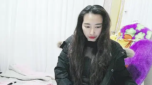 Snapshot of hebe-02 chatting on 03-22-25, 12:25 hebe-02 online show from 03-22-25, 12:25