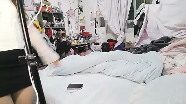 hebe-02 online show from 04-10-26, 11:06