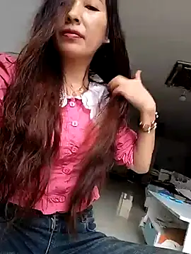 Snapshot of hebe-02 chatting on 09-09-25, 01:38 hebe-02 online show from 09-09-25, 01:38
