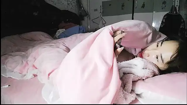 hebe-02 online show from 11-10-25, 03:06