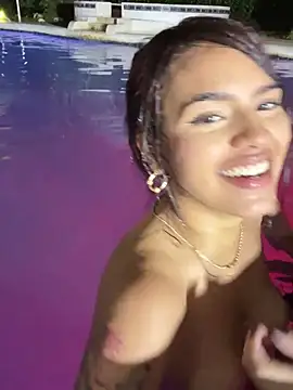 Alice surprise online show from 03-22-25, 12:39