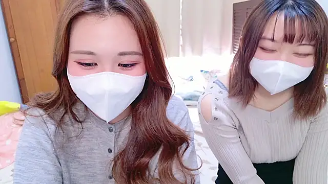 noa chi online show from 09-22-25, 04:40