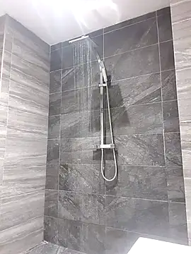 Snapshot of Mrnutella chatting on 02-19-25, 07:05 Mrnutella online show from 02-19-25, 07:05