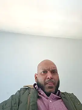 Snapshot of Mrnutella chatting on 02-27-25, 01:07 Mrnutella online show from 02-27-25, 01:07