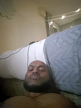 Snapshot of Mrnutella chatting on 02-24-25, 04:16 Mrnutella online show from 02-24-25, 04:16