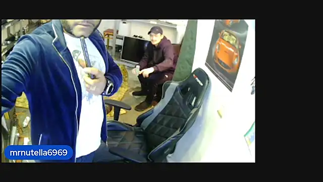 Snapshot of Mrnutella chatting on 11-03-25, 06:55 Mrnutella online show from 11-03-25, 06:55