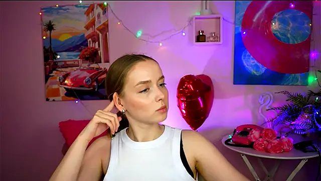 Snapshot of JenniferGraces chatting on 02-26-25, 02:27 JenniferGraces online show from 02-26-25, 02:27