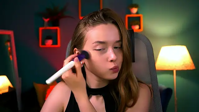 Snapshot of JenniferGraces chatting on 09-20-25, 05:07 JenniferGraces online show from 09-20-25, 05:07