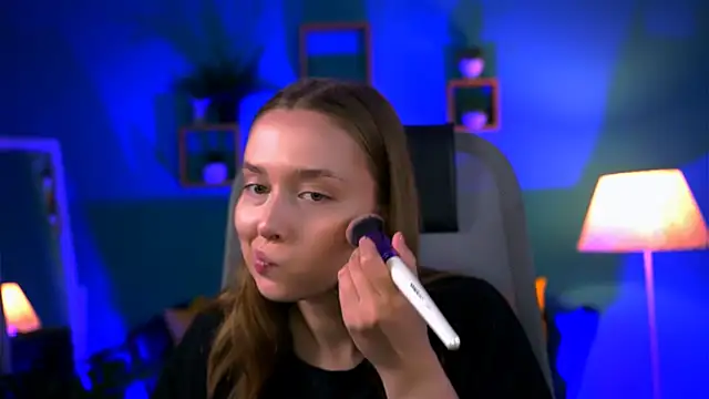 Snapshot of JenniferGraces chatting on 09-16-25, 12:11 JenniferGraces online show from 09-16-25, 12:11