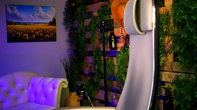 Snapshot of JenniferGraces chatting on 02-05-26, 11:50 JenniferGraces online show from 02-05-26, 11:50