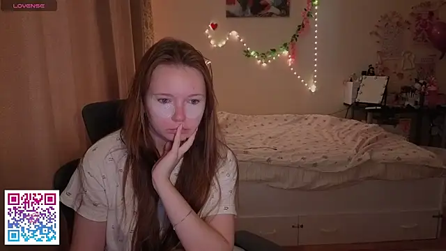 boozekirs  online show from 06-11-26, 03:14