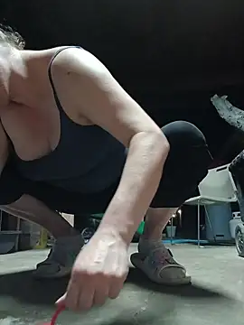 HTXBELLE online show from 10-24-25, 01:15