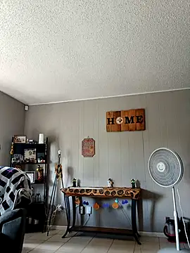 HTXBELLE online show from 10-16-25, 08:39