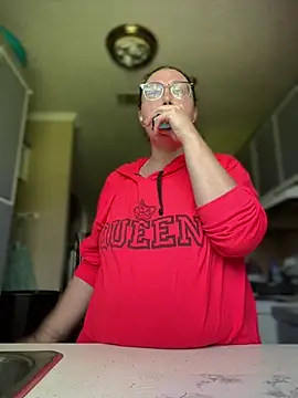 HTXBELLE online show from 03-28-26, 04:52