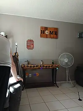 HTXBELLE online show from 11-05-25, 07:28