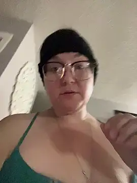 HTXBELLE online show from 02-01-26, 11:41