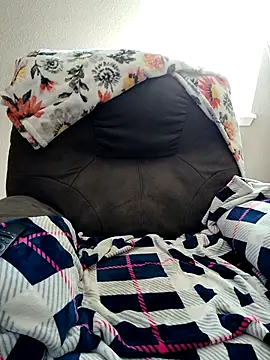 HTXBELLE online show from 10-02-25, 08:23