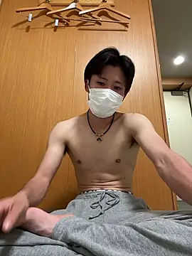 Snapshot of chiba_chan chatting on 10-28-25, 12:37 chiba chan online show from 10-28-25, 12:37