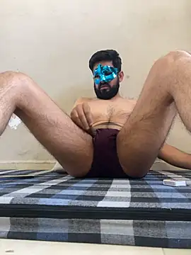 Snapshot of pk4867 chatting on 04-08-26, 03:52 pk4867 online show from 04-08-26, 03:52