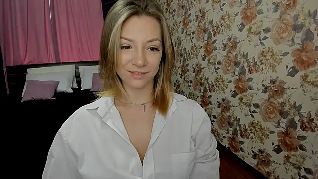 AmandaGracy 1 online show from 10-12-25, 10:16