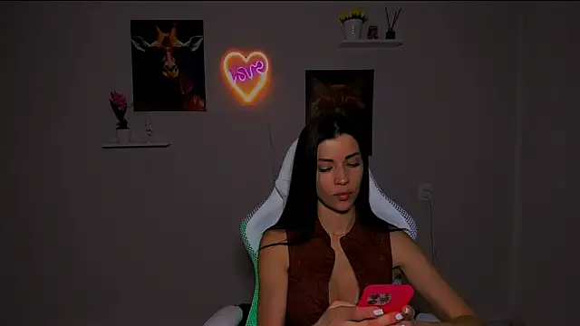 Snapshot of KetiWils chatting on 03-02-25, 04:58 KetiWils online show from 03-02-25, 04:58