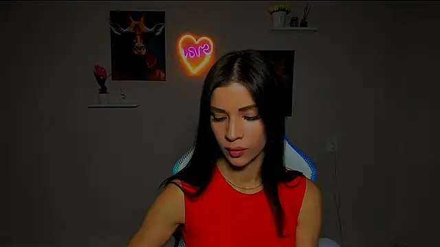 Snapshot of KetiWils chatting on 03-11-25, 08:09 KetiWils online show from 03-11-25, 08:09