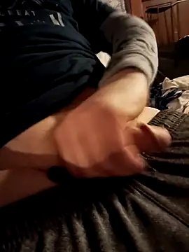 Snapshot of Cummaker69 chatting on 03-02-25, 04:36 Cummaker69 online show from 03-02-25, 04:36