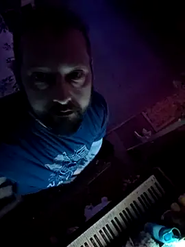 Snapshot of Cummaker69 chatting on 03-02-25, 02:41 Cummaker69 online show from 03-02-25, 02:41