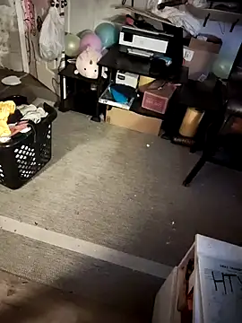 Snapshot of Cummaker69 chatting on 11-23-25, 09:03 Cummaker69 online show from 11-23-25, 09:03