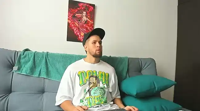 Snapshot of bastianwatson10 chatting on 03-20-25, 03:58 bastianwatson10 online show from 03-20-25, 03:58