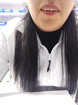 Snapshot of Lobitasexiii chatting on 10-18-25, 05:20 Lobitasexiii online show from 10-18-25, 05:20