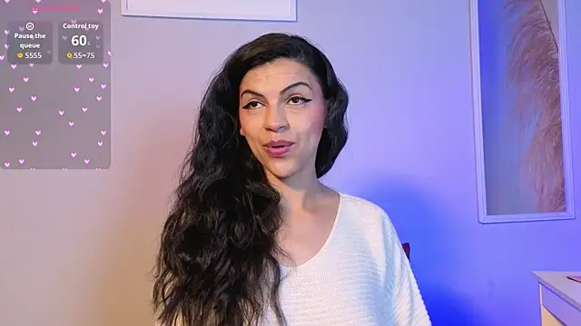 Snapshot of aitana_garcia_ chatting on 05-23-26, 11:09 aitana garcia online show from 05-23-26, 11:09