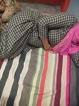 indian couple4 online show from 03-15-25, 03:27