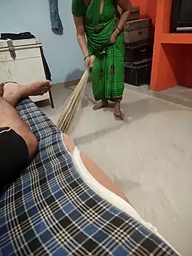 indian couple4 online show from 09-14-25, 12:11